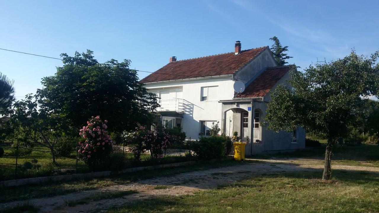 Apartment Brigitte Врси Екстер'єр фото