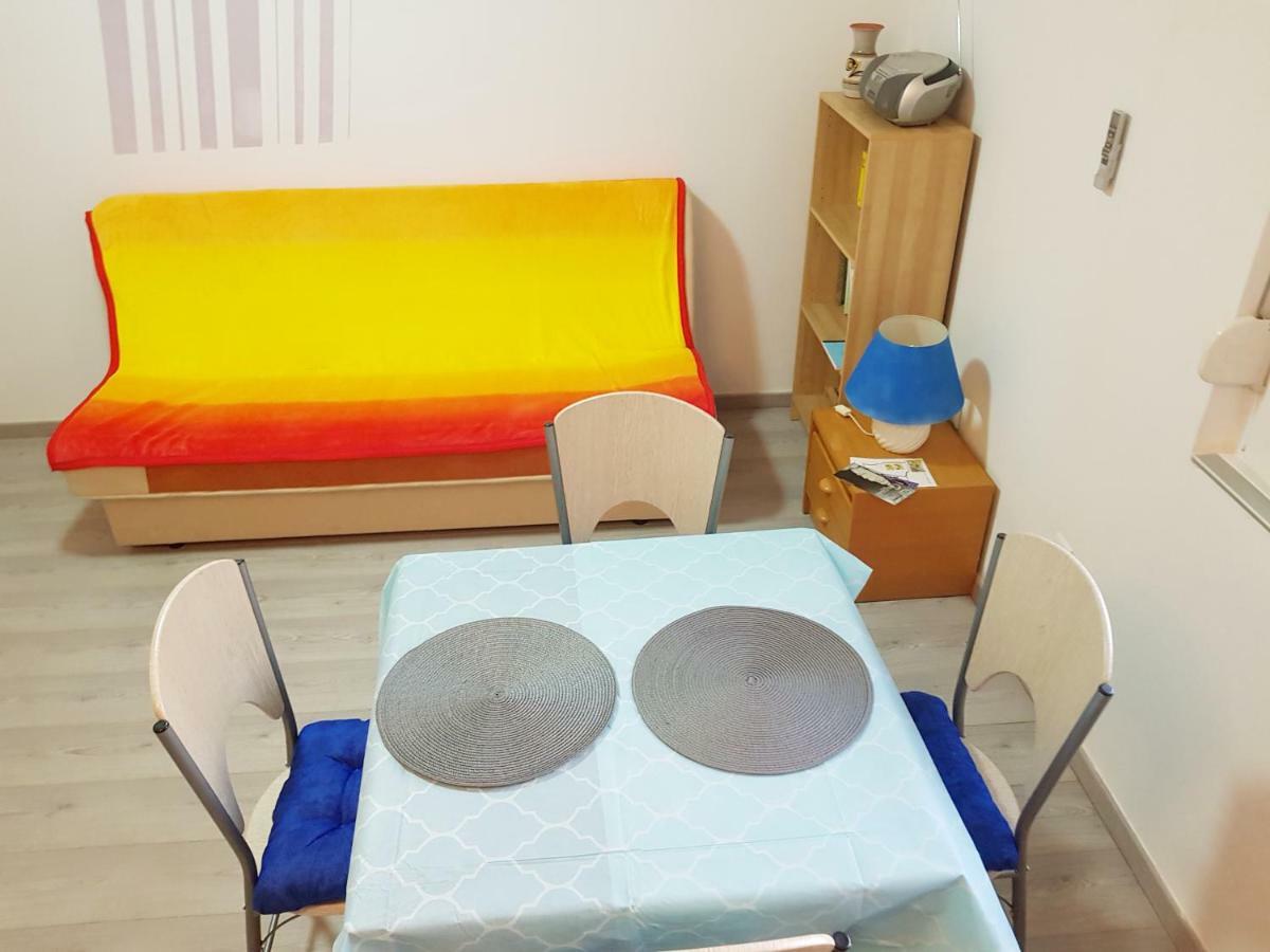 Apartment Brigitte Врси Екстер'єр фото