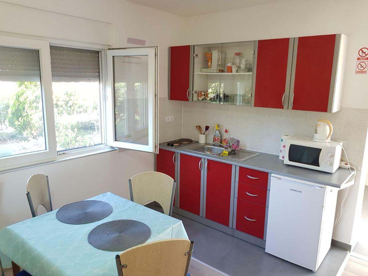 Apartment Brigitte Врси Екстер'єр фото