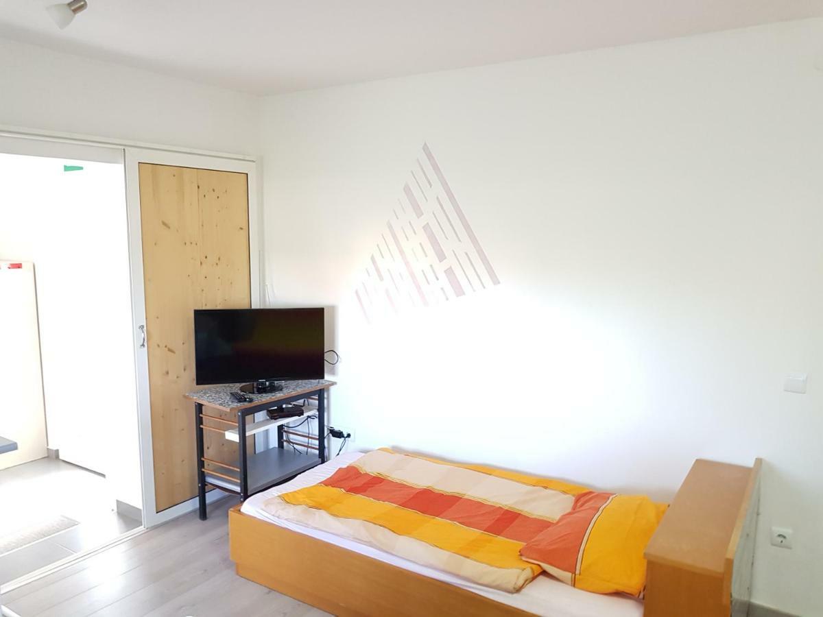 Apartment Brigitte Врси Екстер'єр фото